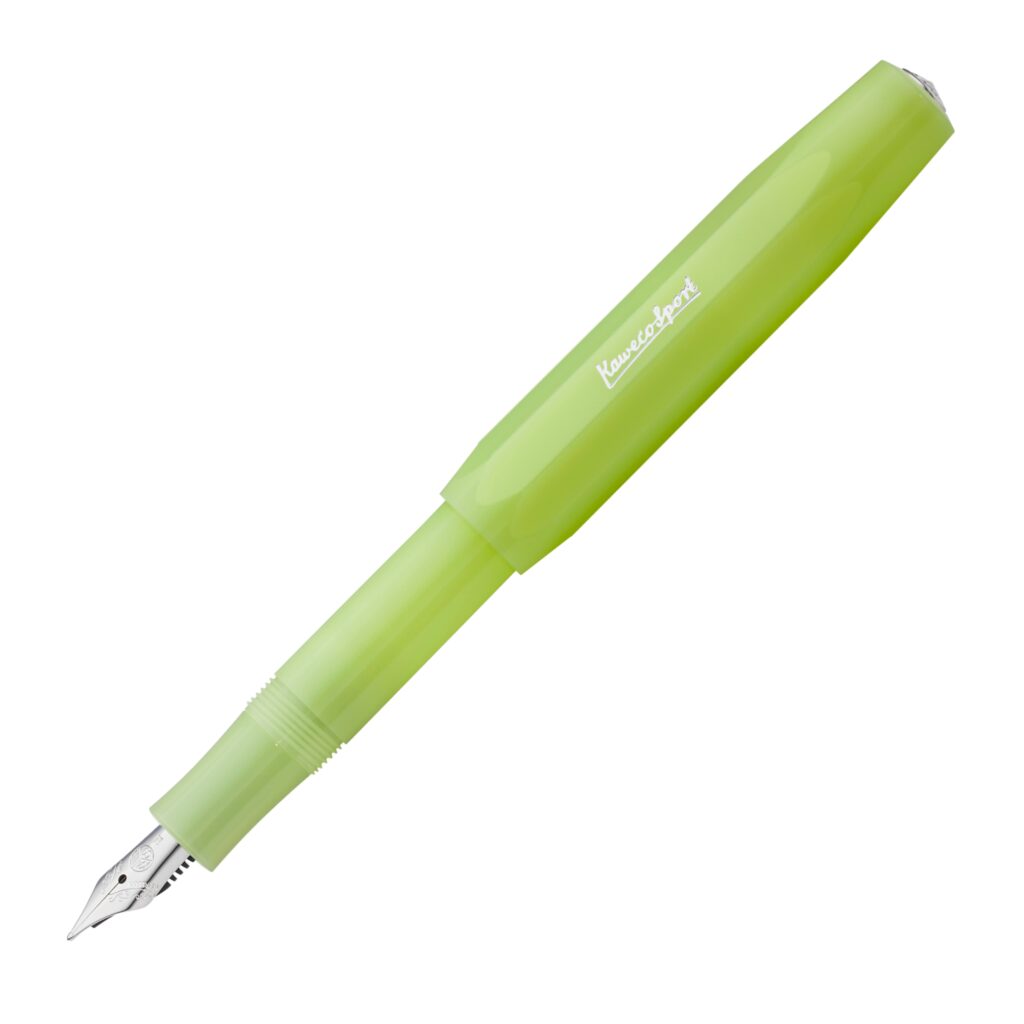 Lichtgroene vulpen van Kaweco Sport met zilveren penpunt