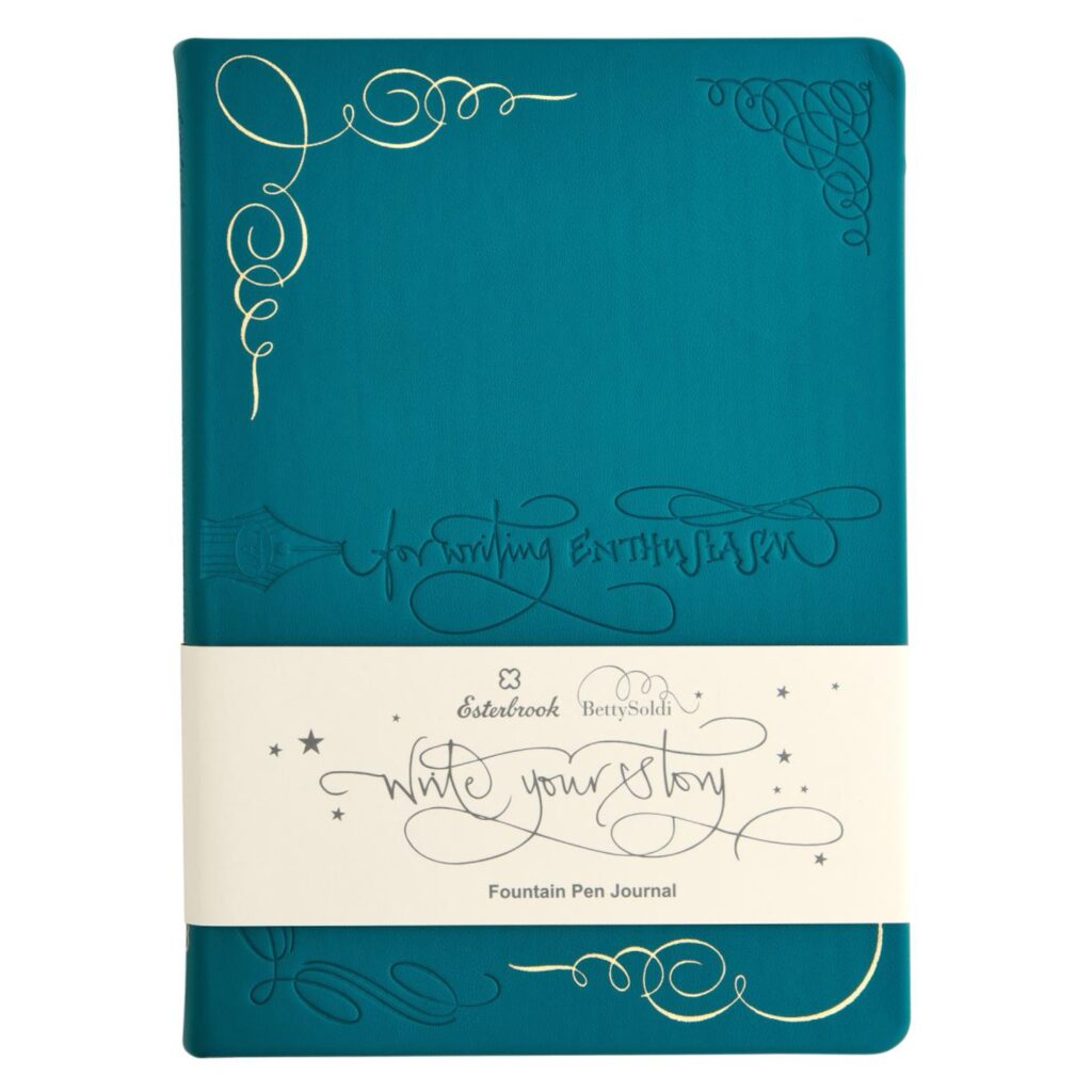 Blauw notitieboek met goudkleurige en zwarte ornamenten en band