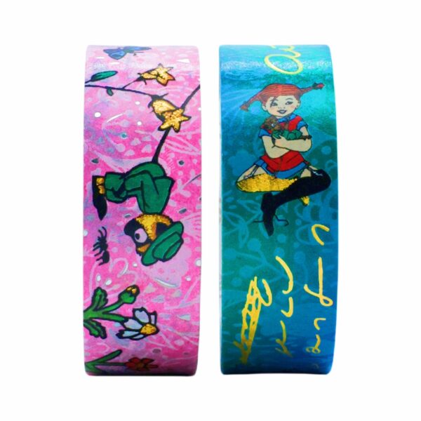 Twee rollen washi tape met Pippi Longstocking-illustraties op witte achtergrond
