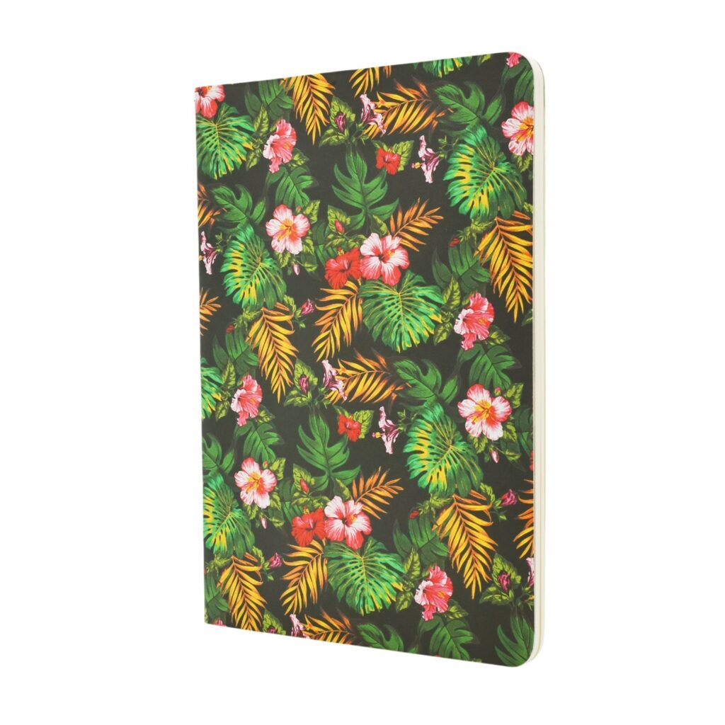 Notitieboek met tropisch blad- en bloemendessin op donkere achtergrond