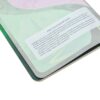 Inhoudspagina van een notitieboek met tekst over Pink Goes Good with Green