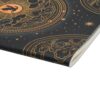 Zwart notitieboek met gouden sterren en wolkendessins op de kaft