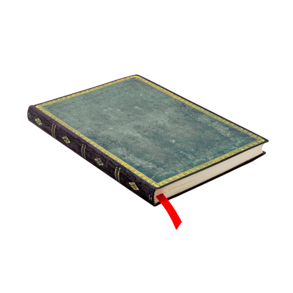 Notitieboek met groenblauwe omslag en gouden randen op witte achtergrond