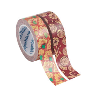 Washi tape met bloemen- en cirkelpatroon op roodbruine achtergrond