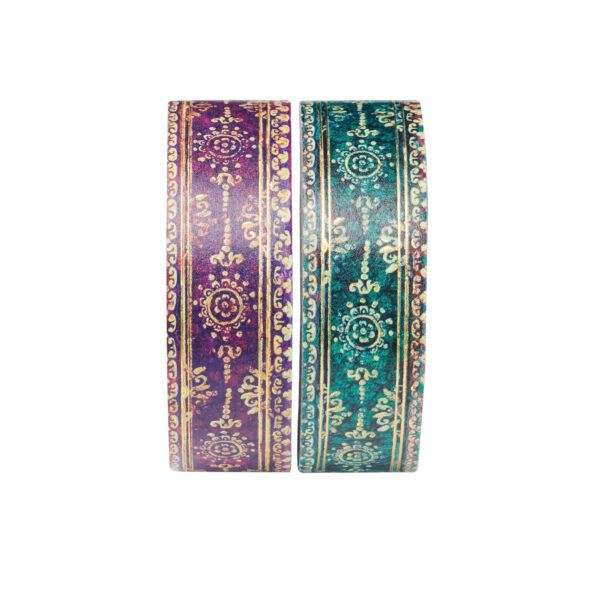Twee rollen washi tape met ornamentaal patroon op witte achtergrond